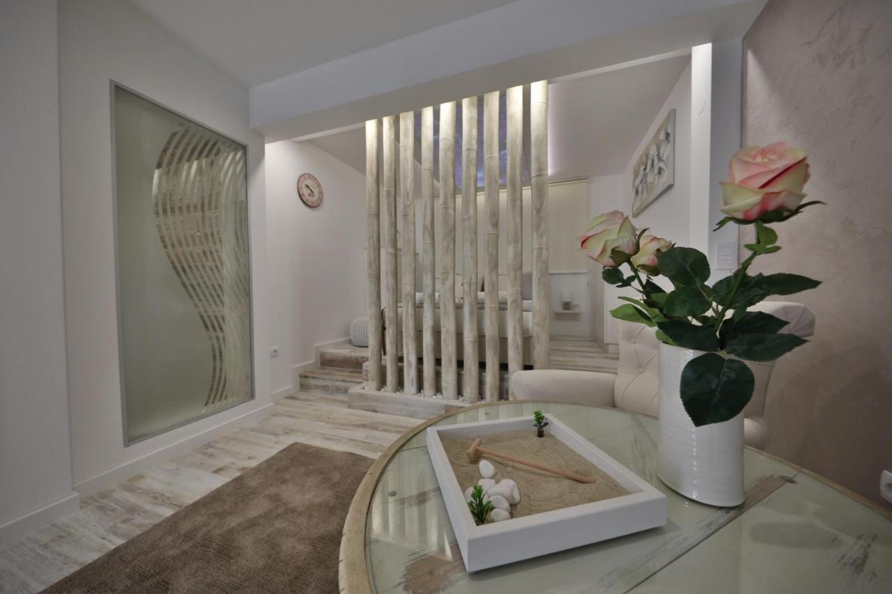 Appartamento Joli Belgrado Esterno foto