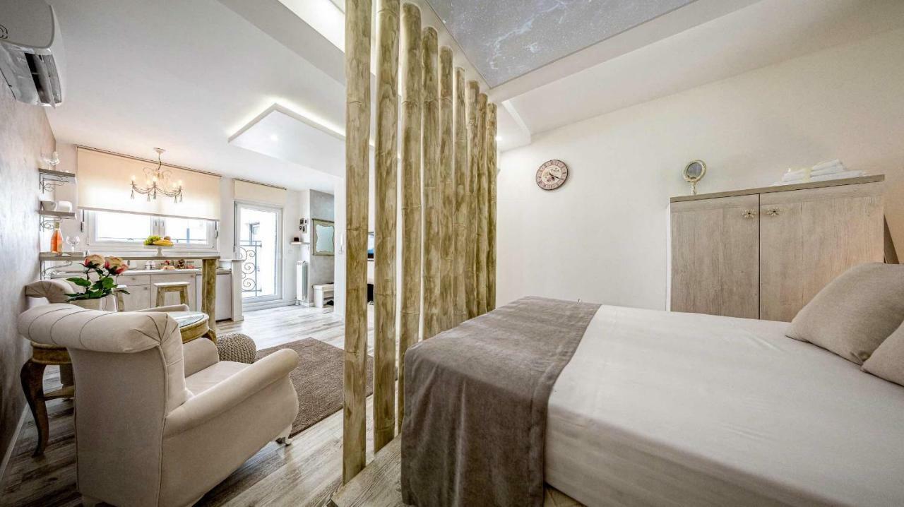 Appartamento Joli Belgrado Esterno foto